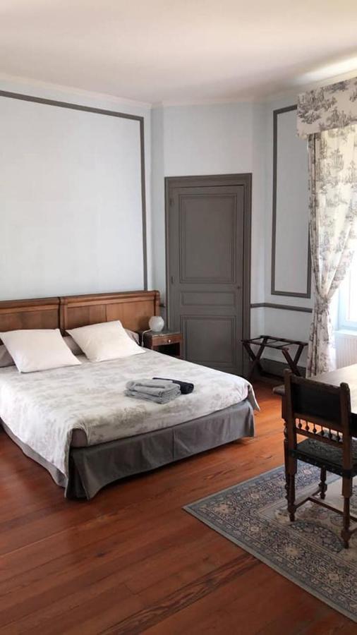 Chateau De Bonnevaux Villeneuve-de-Marc エクステリア 写真
